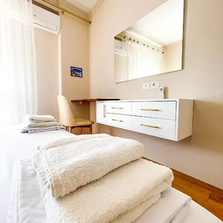 Skyline Sunset & Towers View - Modern 1br * Tiran