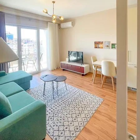 Skyline Sunset & Towers View - Modern 1br *