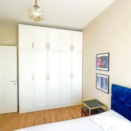 Skyline Sunset & Towers View - Modern 1br Tiran