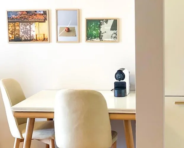 Skyline Sunset & Towers View - Modern 1br Apartament Tirana